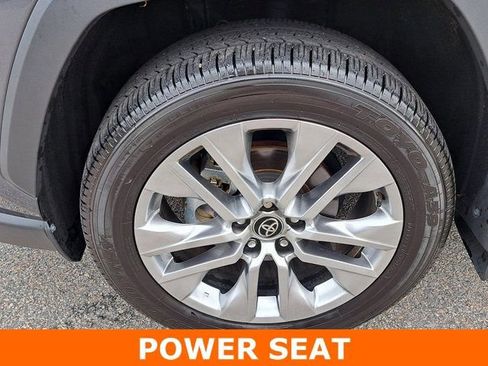 Used 2025 Toyota RAV4 XLE Premium w/ Weather Package image 31
