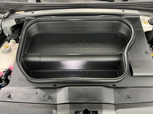 Used 2023 Hyundai Ioniq 6 SEL w/ Cargo Package image 36