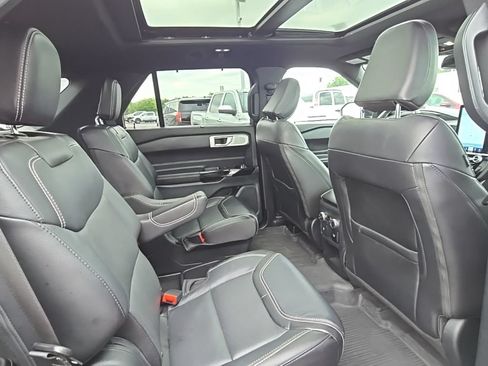 Used 2021 Ford Explorer ST w/ Equipment Group 401A AWD/4WD image 44