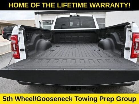 Used 2022 RAM 3500 Laramie RWD image 67