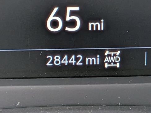 Used 2023 Cadillac XT4 Sport w/ Cold Weather Package AWD/4WD image 14