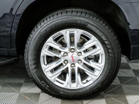 Used 2023 GMC Yukon SLT RWD image 40