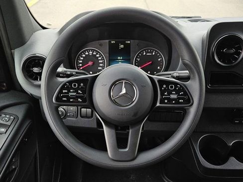 New 2024 Mercedes-Benz Sprinter 2500 image 15