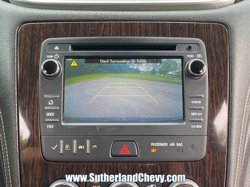 Used 2015 Chevrolet Traverse LT AWD/4WD image 28