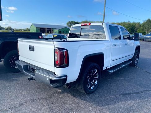 Used 2018 GMC Sierra 1500 SLT w/ SLT Premium Package image 7