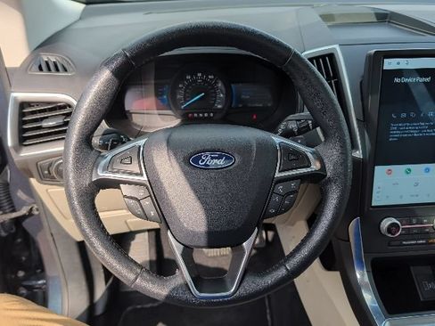 Certified 2024 Ford Edge Titanium w/ Equipment Group 301A AWD/4WD image 18
