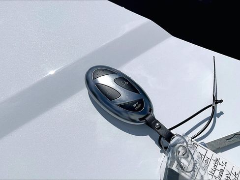 Used 2024 Hyundai Santa Fe Calligraphy AWD/4WD image 36