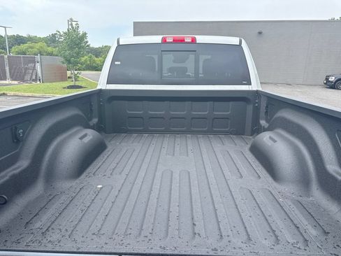 New 2026 RAM 2500 Big Horn AWD/4WD image 33