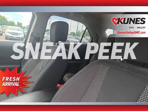 Used 2015 Chevrolet Equinox LT AWD/4WD image 3