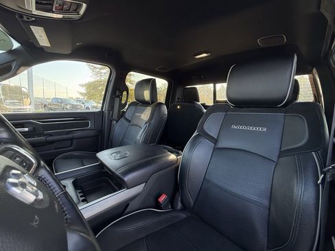 Used 2022 RAM 3500 Laramie image 22