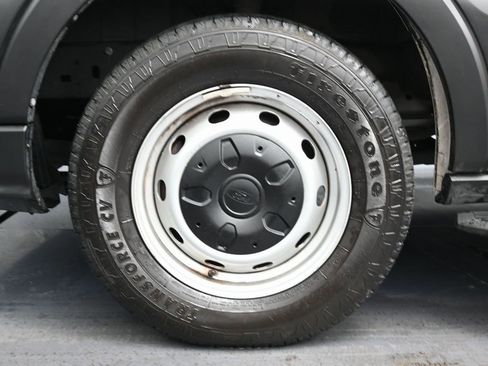 Used 2020 Ford Transit 350 XL image 11