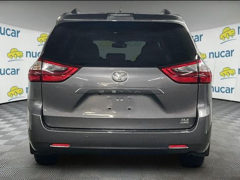 Certified 2020 Toyota Sienna XLE Premium AWD/4WD image 5