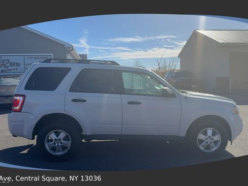 Used 2009 Ford Escape XLT image 6