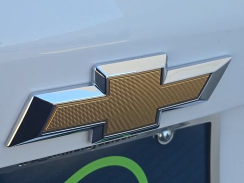 Certified 2026 Chevrolet Equinox LT FWD image 34