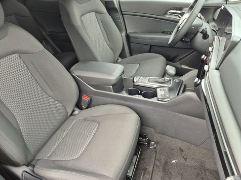New 2026 Kia Sportage LX AWD/4WD image 15
