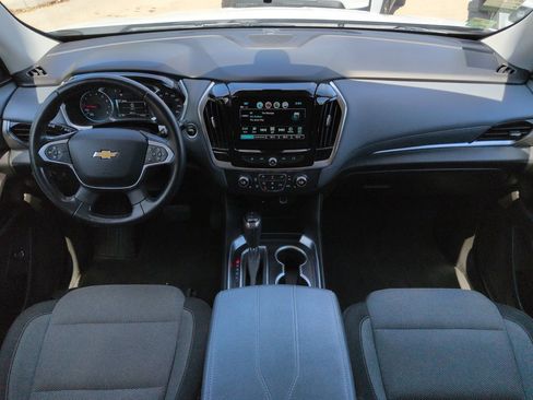 Used 2019 Chevrolet Traverse LT FWD image 15