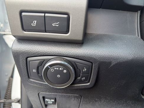 Used 2021 Ford Expedition XLT image 22