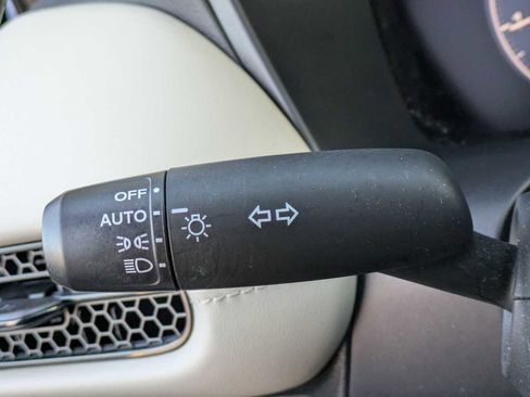 Certified 2024 Honda HR-V LX image 23