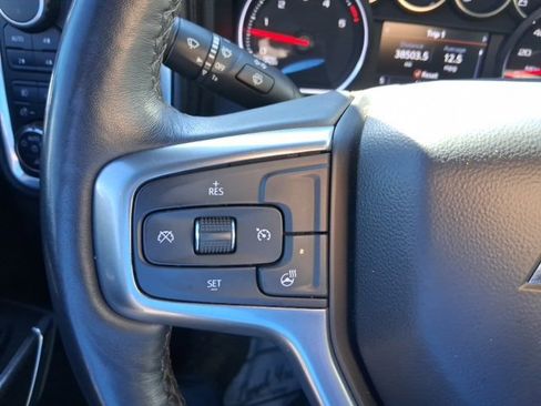 Used 2022 Chevrolet Silverado 3500 LTZ w/ LTZ Convenience Package image 34