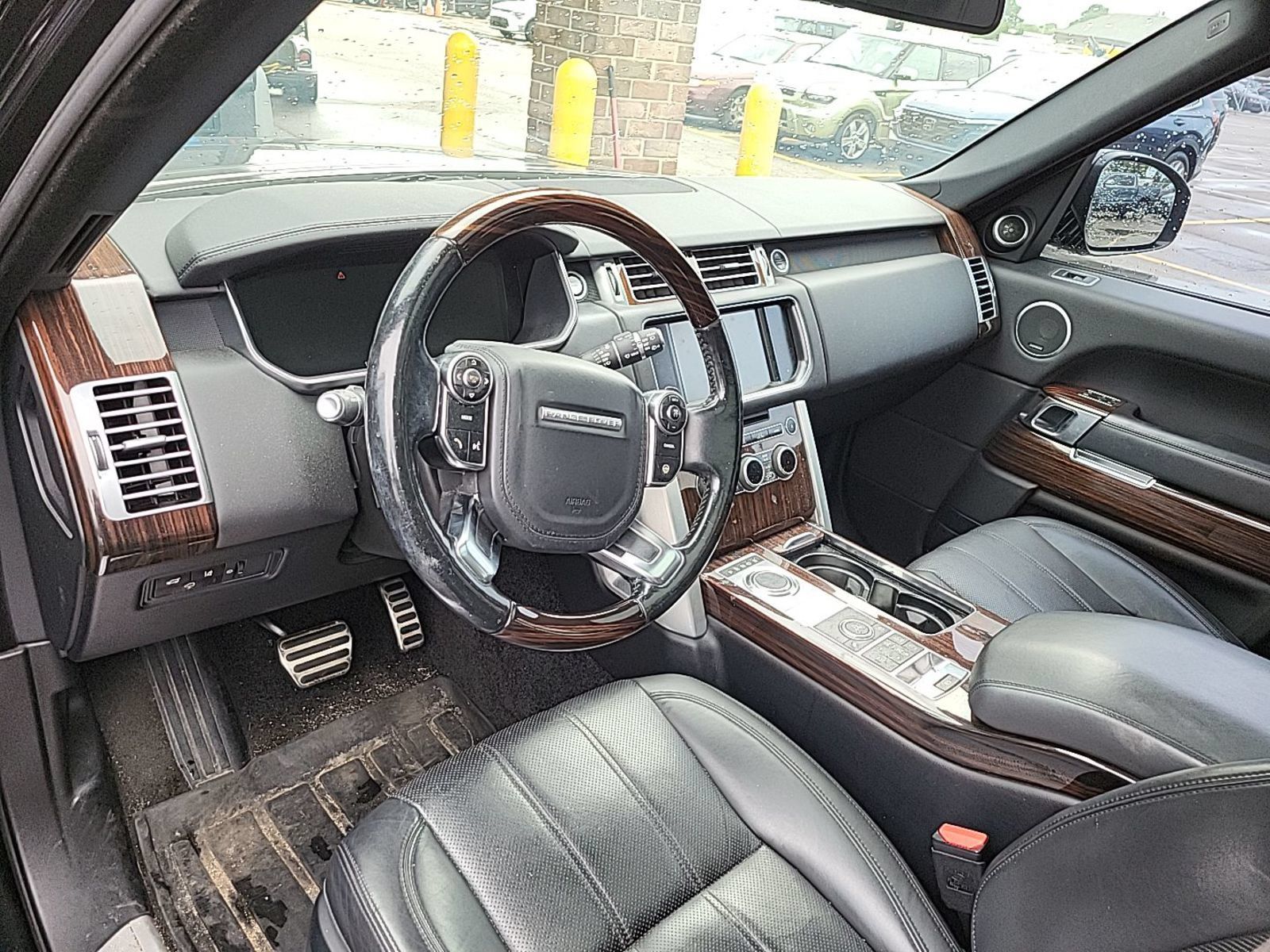 Used 2015 Land Rover Range Rover Supercharged AWD/4WD image 7