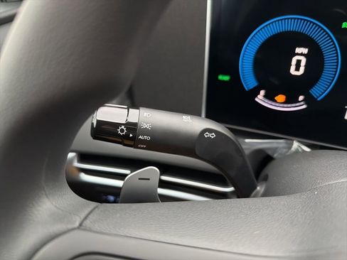 New 2026 Hyundai Tucson Blue SE image 33