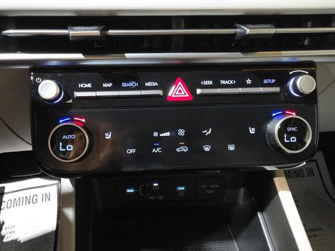 Used 2026 Hyundai Tucson SEL Plus AWD/4WD image 16