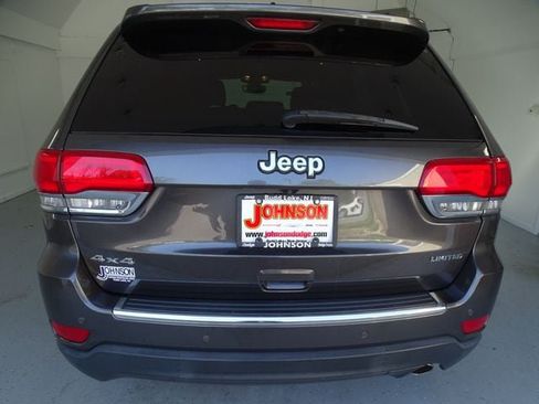 Used 2017 Jeep Grand Cherokee Limited AWD/4WD image 23
