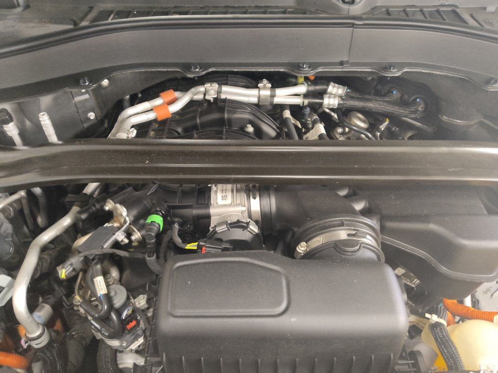 Used 2021 Ford Explorer Limited w/ Hybrid Equipment Group 310A RWD image 30