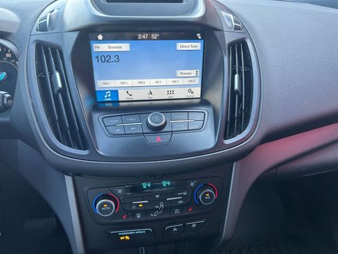 Used 2018 Ford Escape SEL image 7