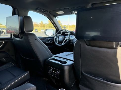 Used 2024 Chevrolet Suburban Premier w/ Max Trailering Package image 13