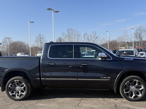 Used 2021 RAM 1500 Limited image 11