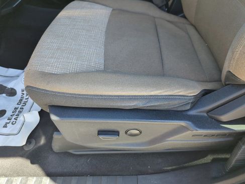 Used 2023 Ford F150 XLT image 31