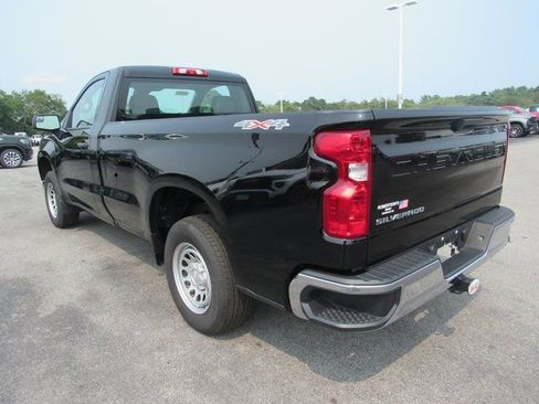 Used 2024 Chevrolet Silverado 1500 W/T w/ Trailering Package image 7