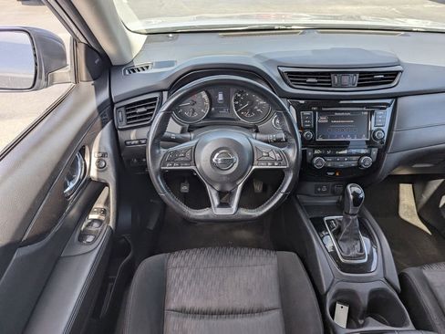Used 2020 Nissan Rogue SV AWD/4WD image 28