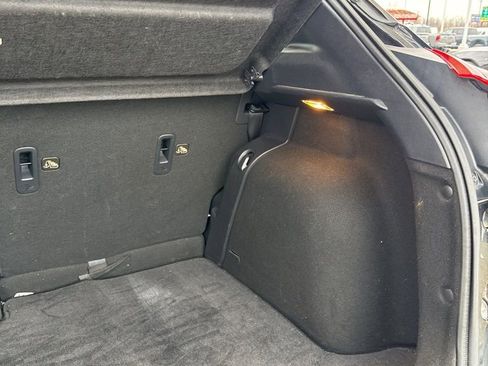 Used 2019 Nissan Kicks SV image 22