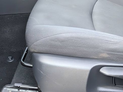 Used 2024 Toyota Corolla Cross LE FWD image 25
