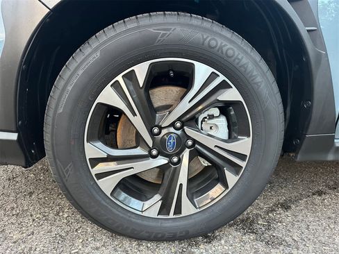 Certified 2024 Subaru Crosstrek 2.0i Premium w/ Crosstrek Mirror Package image 8