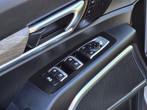 Used 2022 Kia Telluride SX image 20