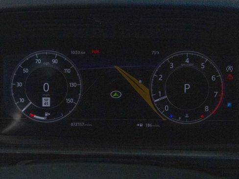 Used 2019 Land Rover Discovery HSE image 16