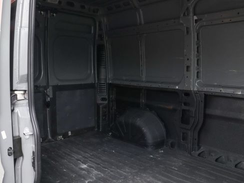 Used 2023 RAM ProMaster 3500 FWD image 13