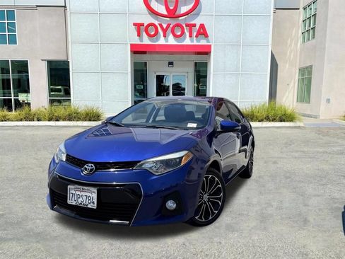 Used 2016 Toyota Corolla FWD image 4