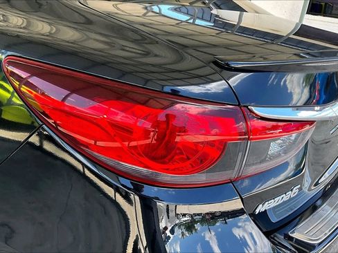 Used 2015 MAZDA MAZDA6 Grand Touring w/ GT Technology Package FWD image 20