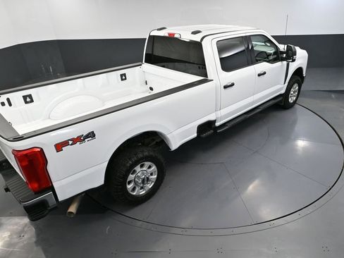 Used 2023 Ford F350 XLT w/ FX4 Off-Road Package image 54