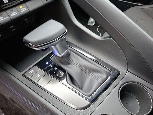 New 2026 Hyundai Elantra Sport FWD image 8