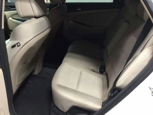 Used 2016 Hyundai Tucson Sport image 19