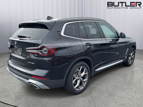 Used 2022 BMW X3 xDrive30i w/ Premium Package 2 image 5