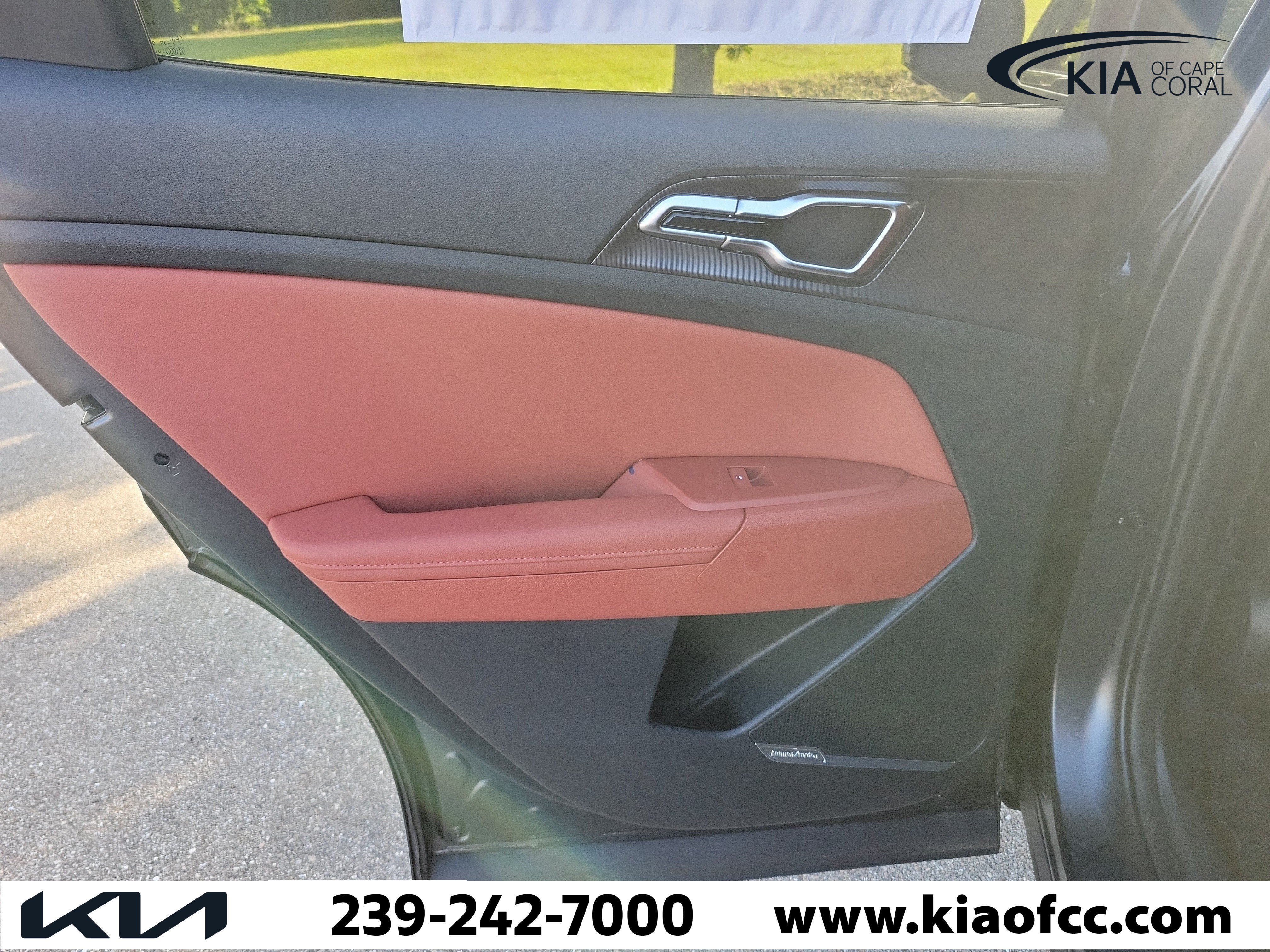 New 2027 Kia Sportage SX FWD image 13