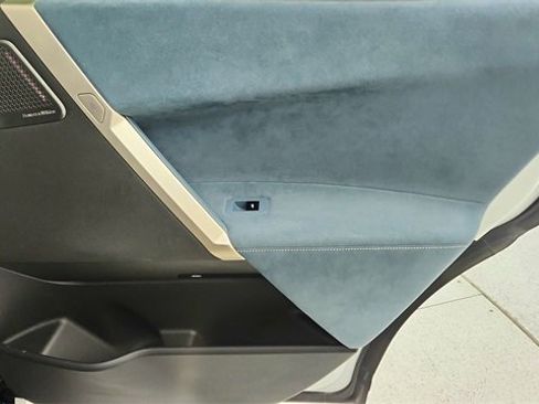 Used 2025 BMW iX xDrive50 image 28