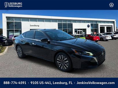 Used 2023 Nissan Altima 2.5 SV w/ SV Premium Package