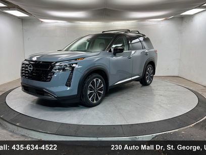 New 2026 Nissan Pathfinder Platinum